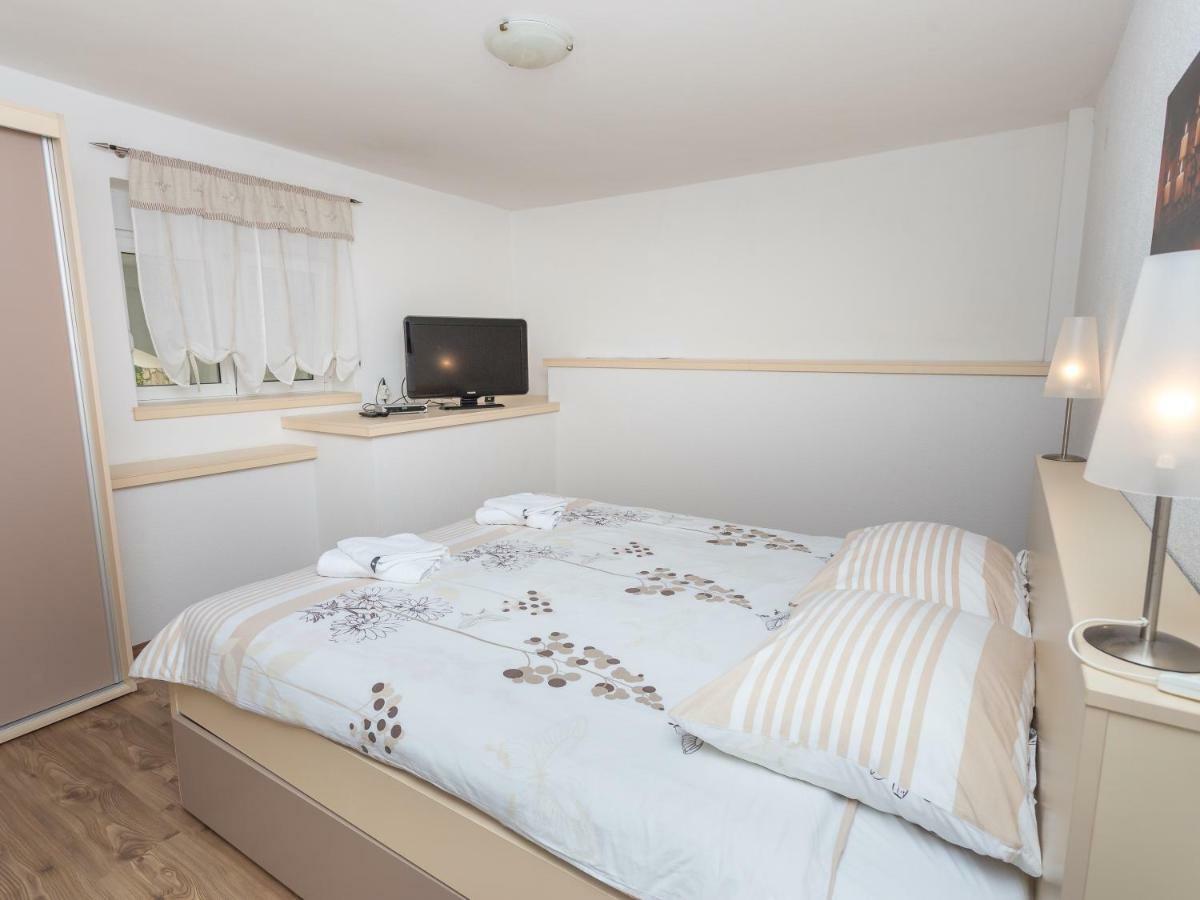 Apartments Antea & Magdalena Pirovac Zewnętrze zdjęcie